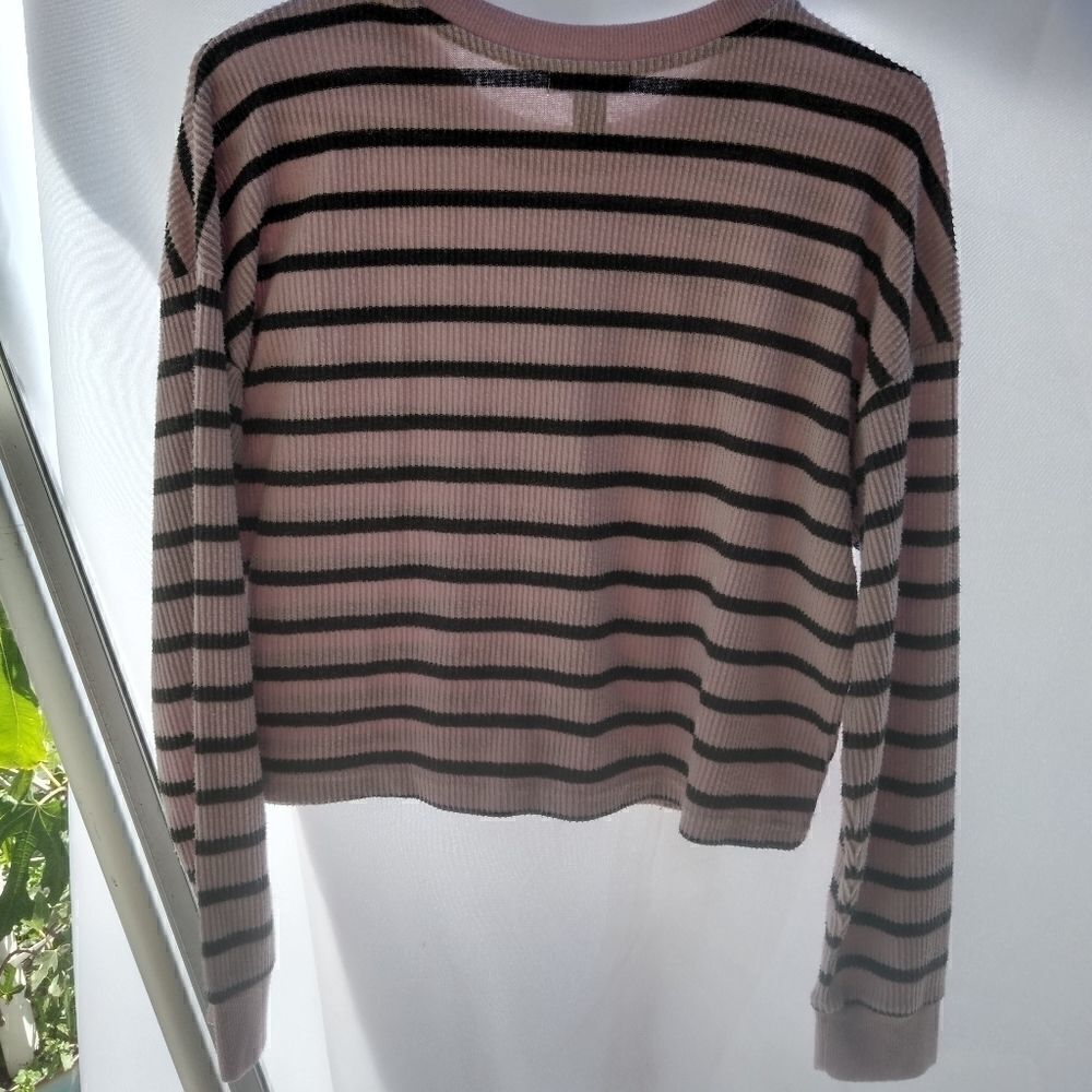 Forever 21 sweater